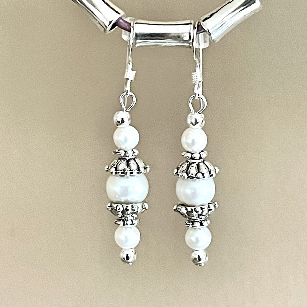 Pearl silver earrings